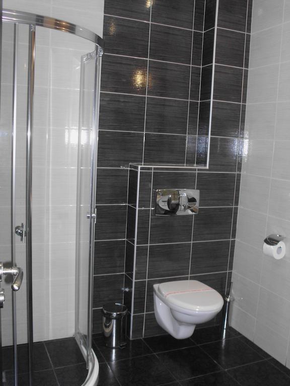 Eski Zaara Hostel Στάρα Ζαγόρα Δωμάτιο φωτογραφία